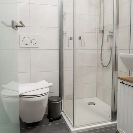Vivamosel Moselpromenade - Balkon - Nahe Zentrum - Kostenfreies Parken - Aufzug